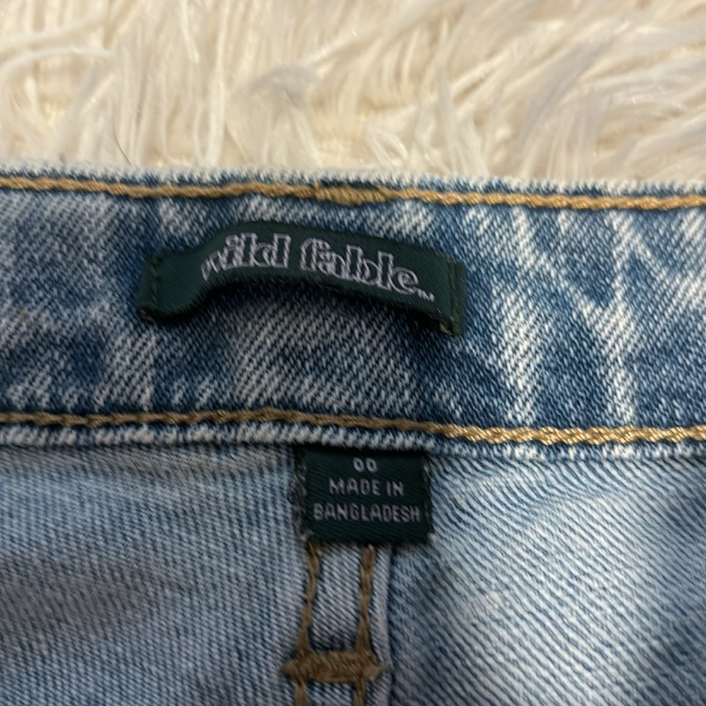 jeans - Picture 2 of 3